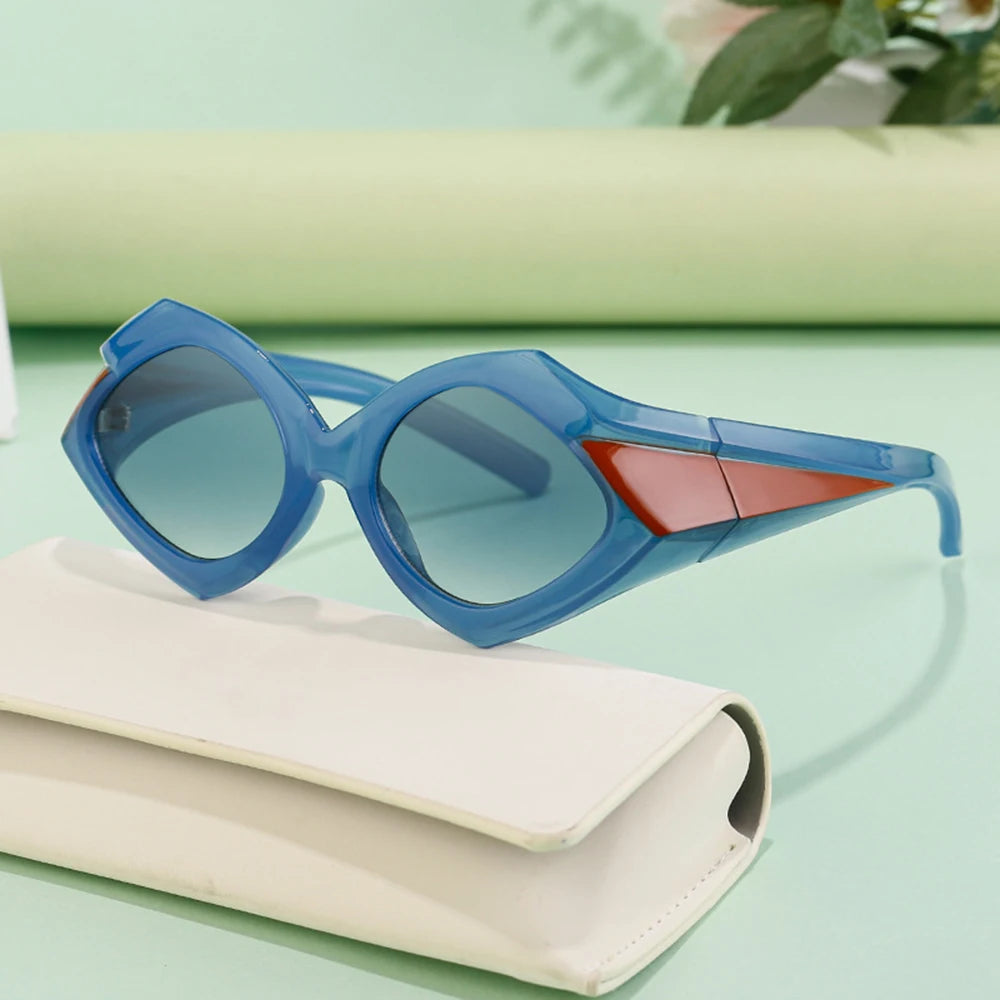 Daringly Darling - Oversized Bold and Daring Luxury Geometric Sunglasses